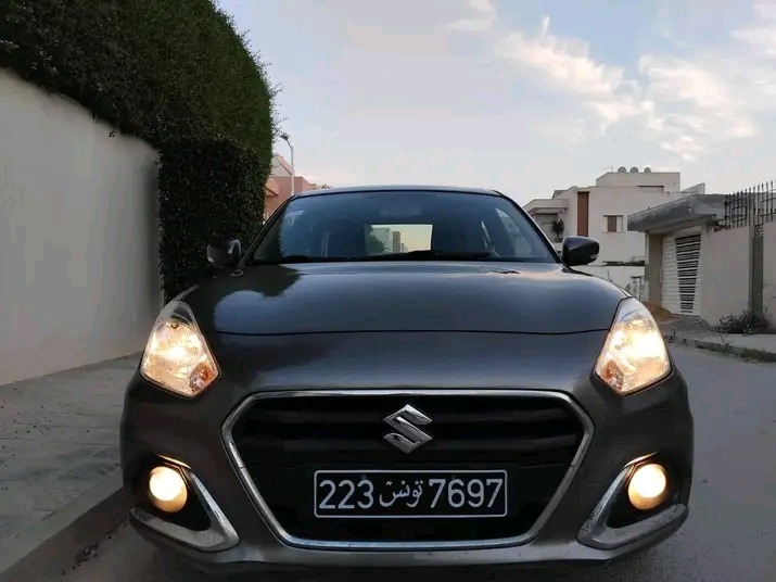 SUZUKI DZIRE PREMIÈRE MAIN EN EXCELLENT ÉTAT à Ariana - Photo 1