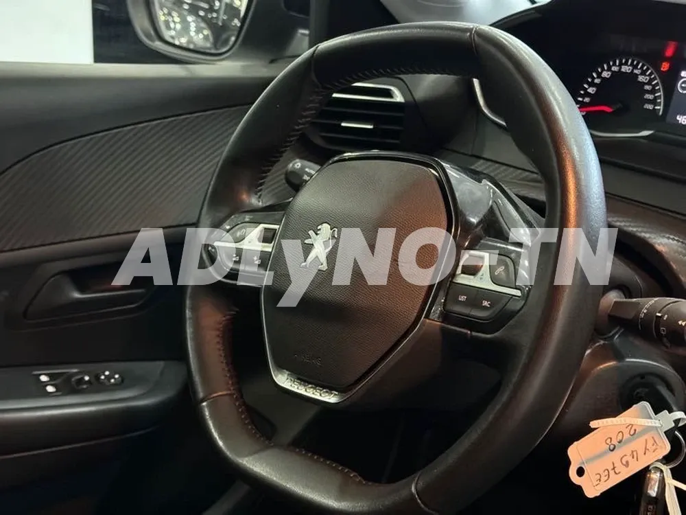 Peugeot 208 diesel à Ariana - Photo 8