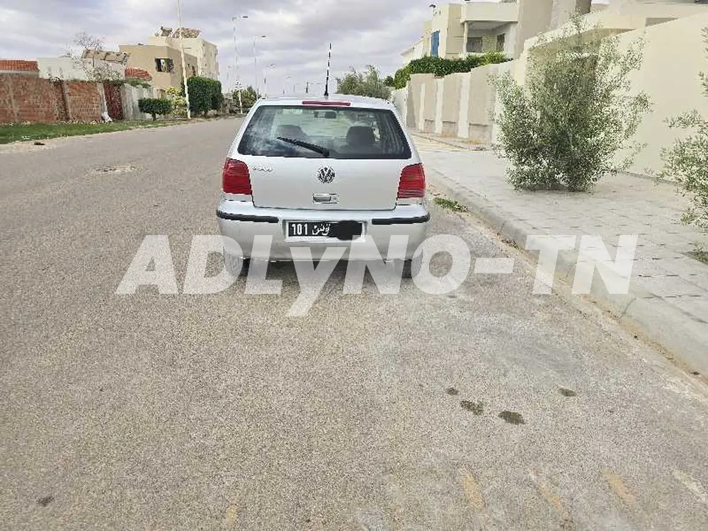 Volkswagen polo 4 à Sfax - Photo 4