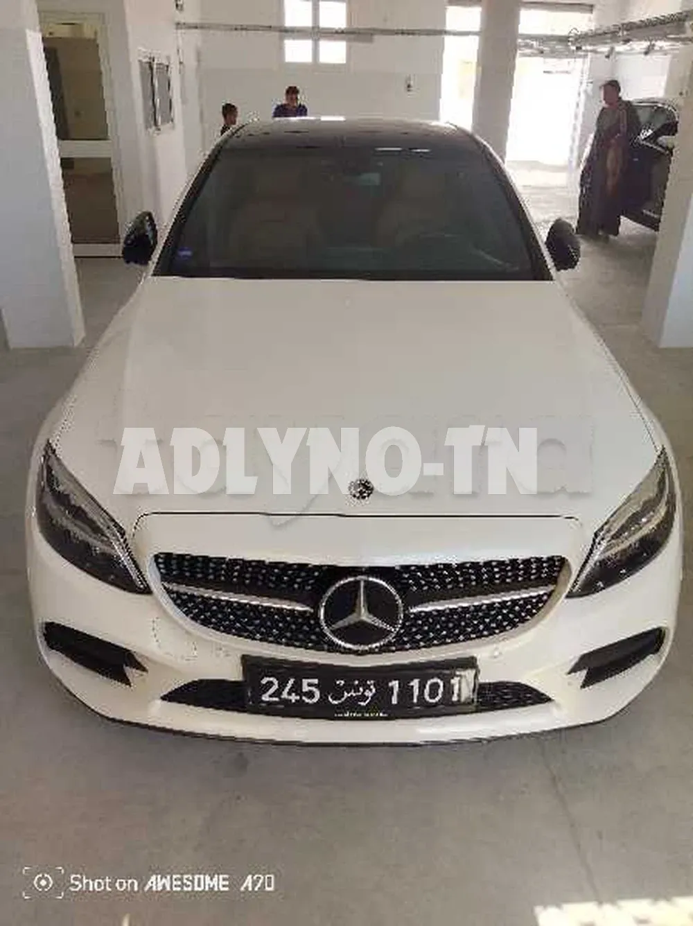 Mercedes classe c 180 à Monastir - Photo 1