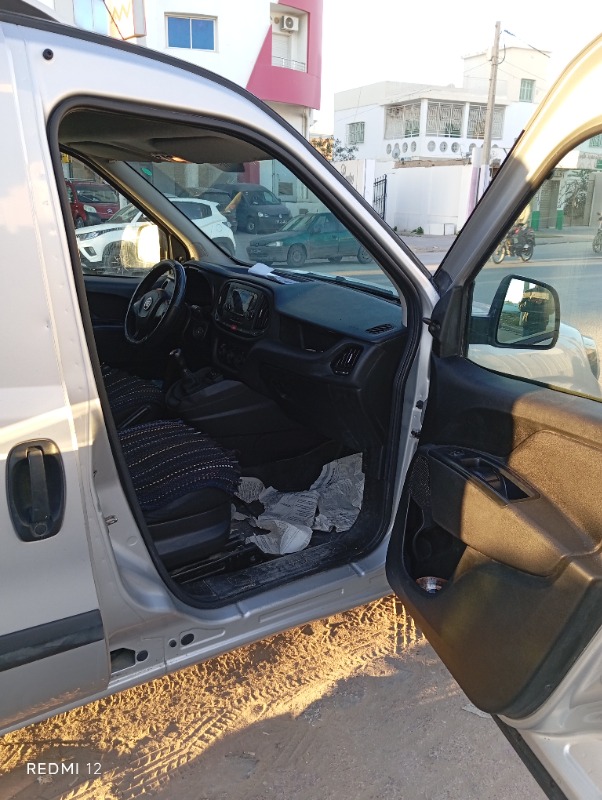 Fiat DOBLO Diesel 2020 à Sfax - Photo 7