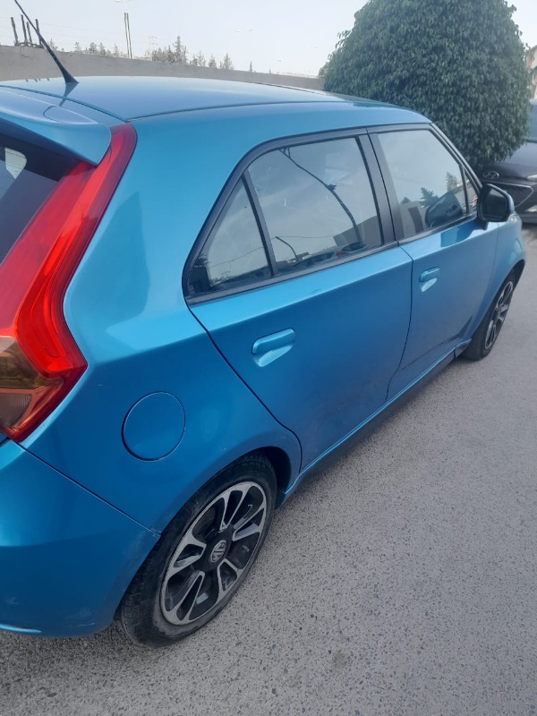 MG Autres Essence 2017 à Ariana - Photo 1