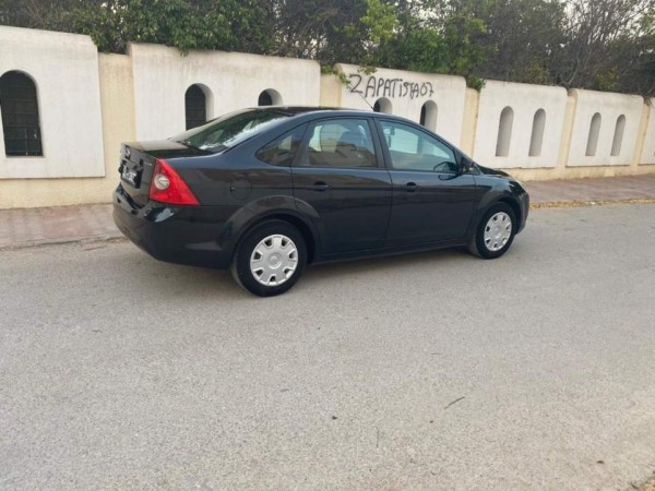 Ford focus a vendre à Siliana - Photo 2