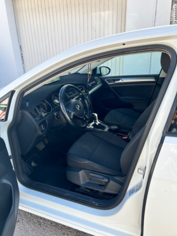 Volkswagen Golf Essence 2019 à Ariana - Photo 2