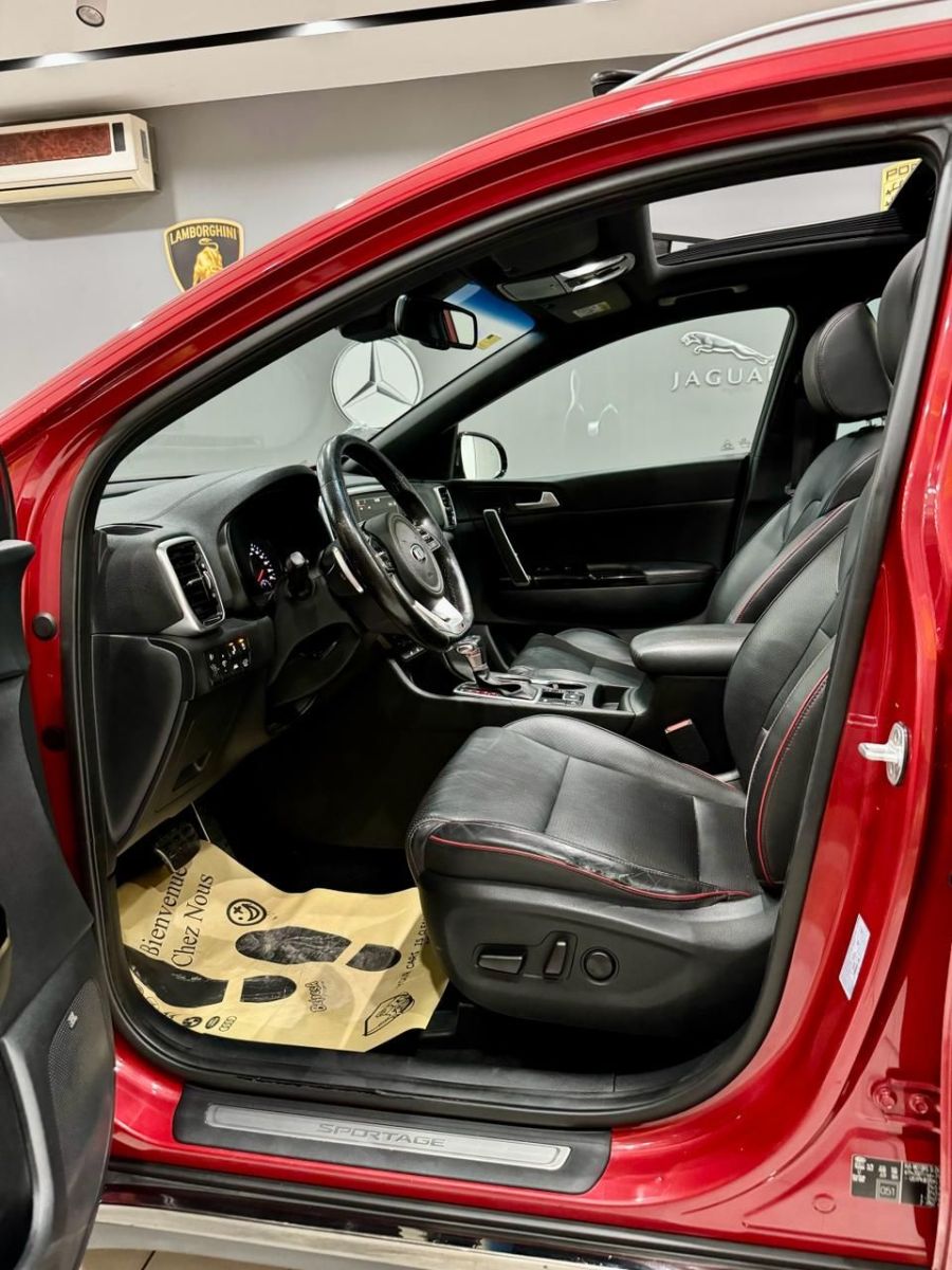KIA Sportage à Tunis - Photo 17