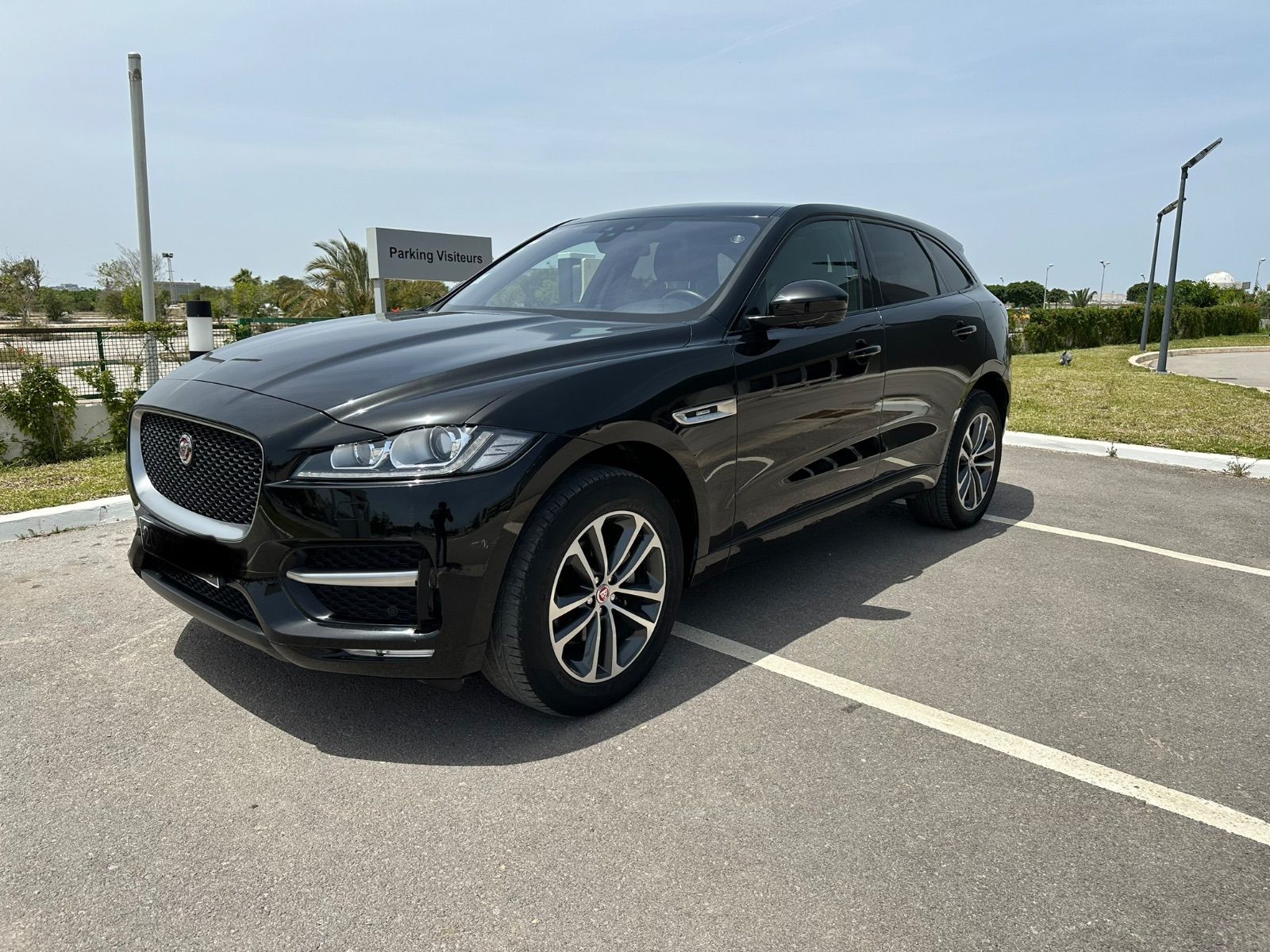 Jaguar F-Pace à Monastir - Photo 2