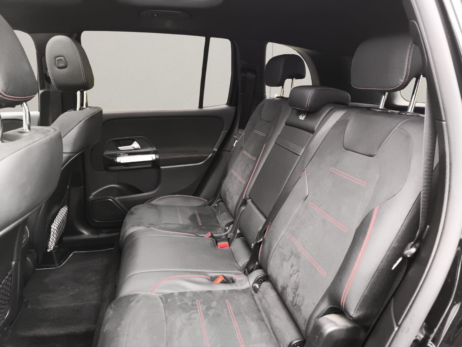 Mercedes-Benz GLB AMG à Ariana - Photo 11