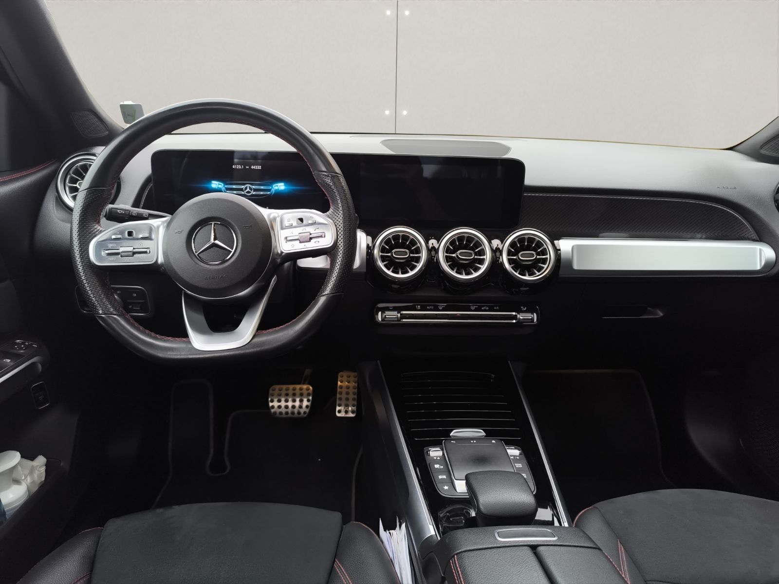 Mercedes-Benz GLB AMG à Ariana - Photo 12