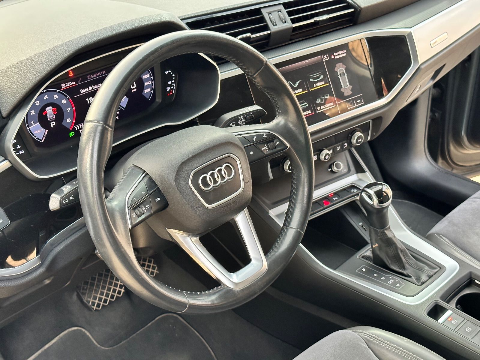 Audi Q3 2.0 TDI à Tunis - Photo 4