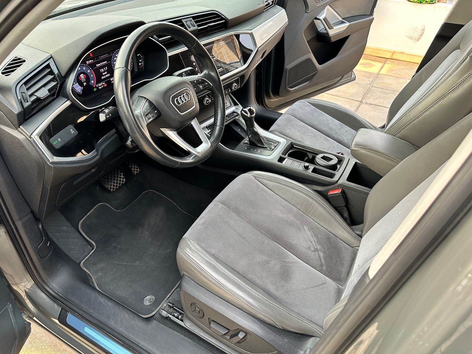 Audi Q3 2.0 TDI à Tunis - Photo 17