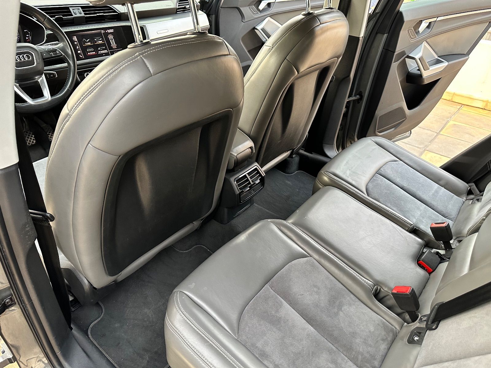 Audi Q3 2.0 TDI à Tunis - Photo 13