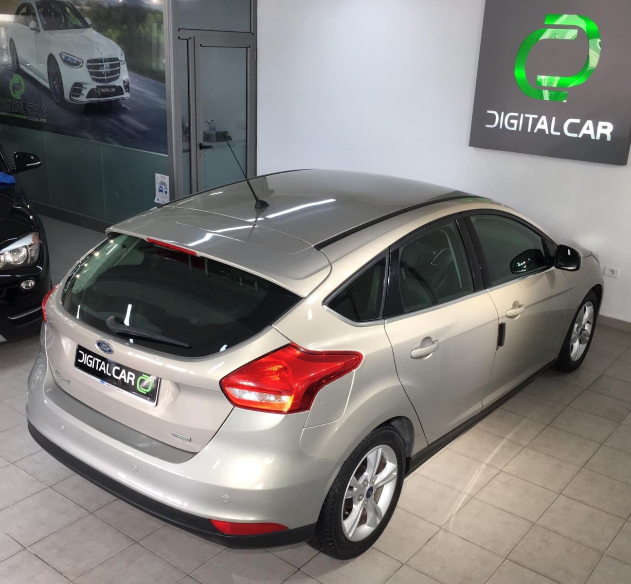 Ford Focus à Ben Arous - Photo 10