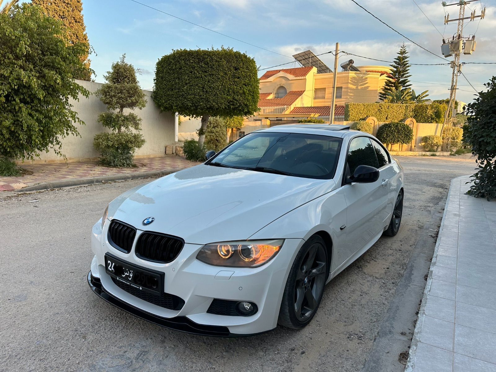 BMW Série 3 coupé à Ariana - Photo 15