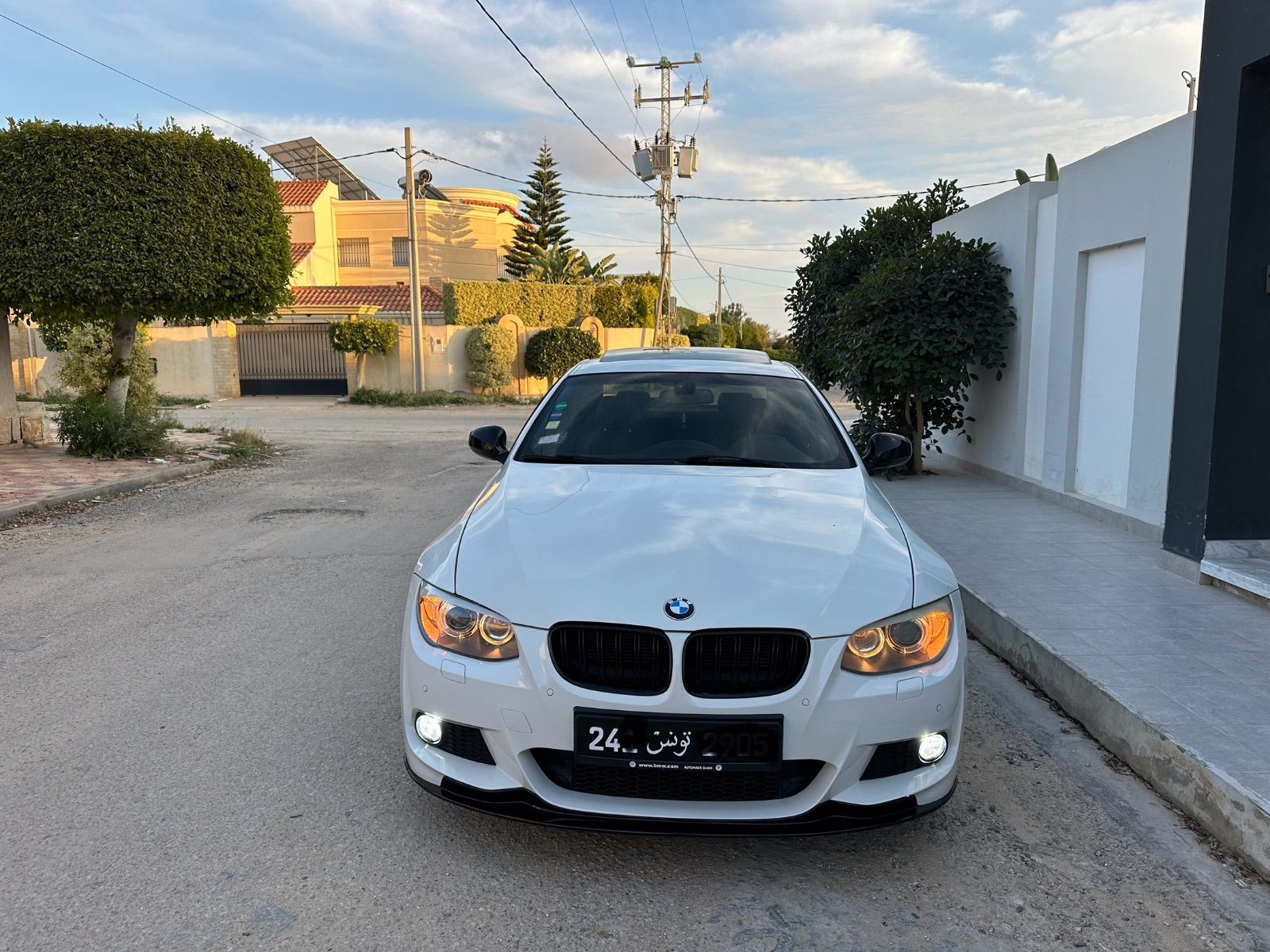 BMW Série 3 coupé à Ariana - Photo 16