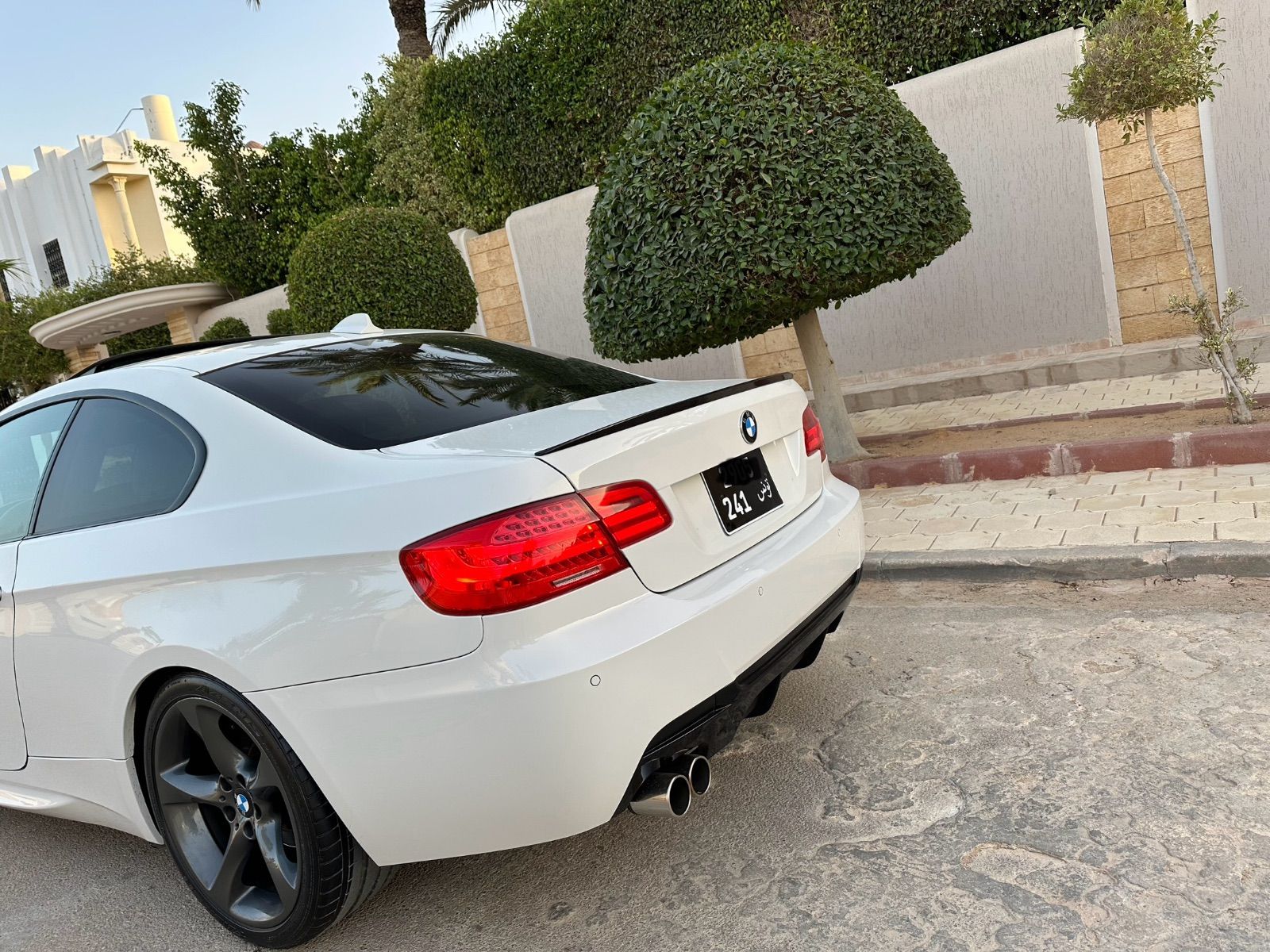 BMW Série 3 coupé à Ariana - Photo 3