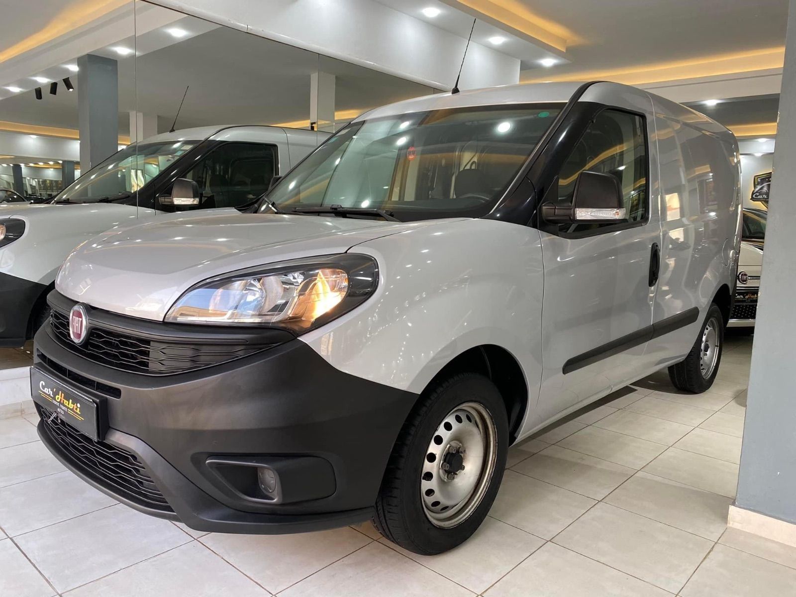 Fiat Doblo à Tunis - Photo 2