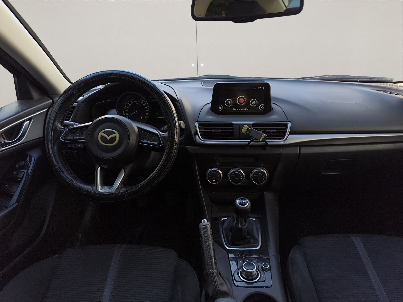 Mazda 3 Soul Red Metallisé à Ben Arous - Photo 12