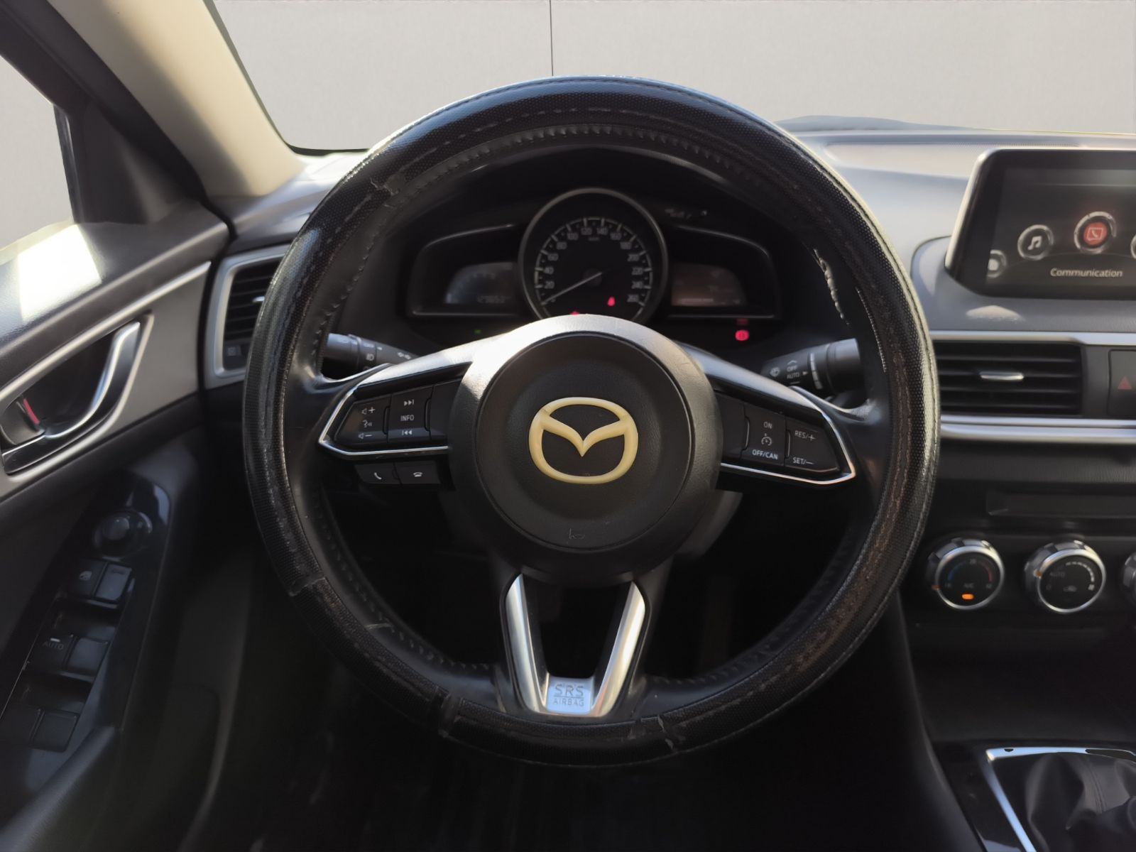 Mazda 3 Soul Red Metallisé à Ben Arous - Photo 9