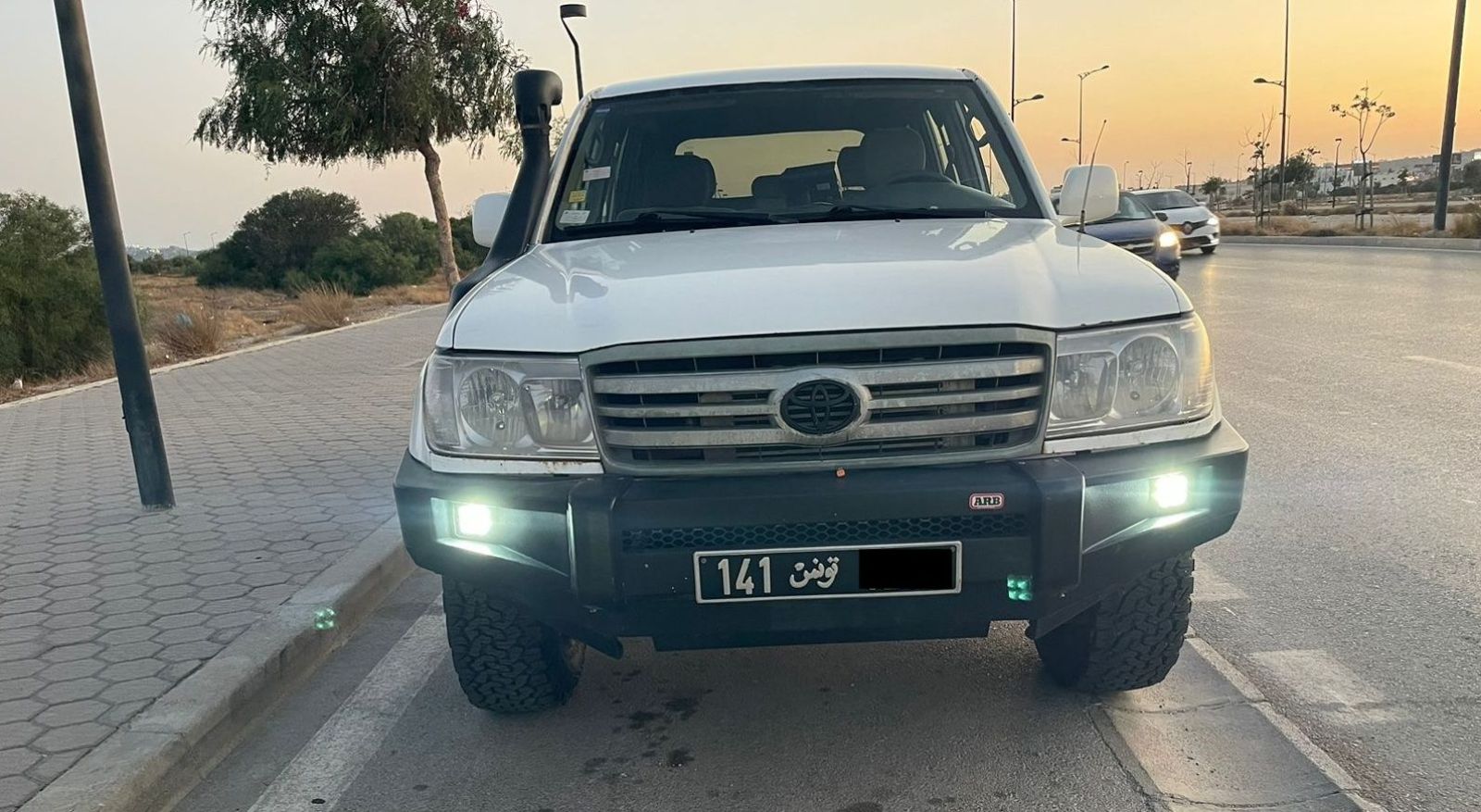 Toyota Land Cruiser GR à Ariana - Photo 1