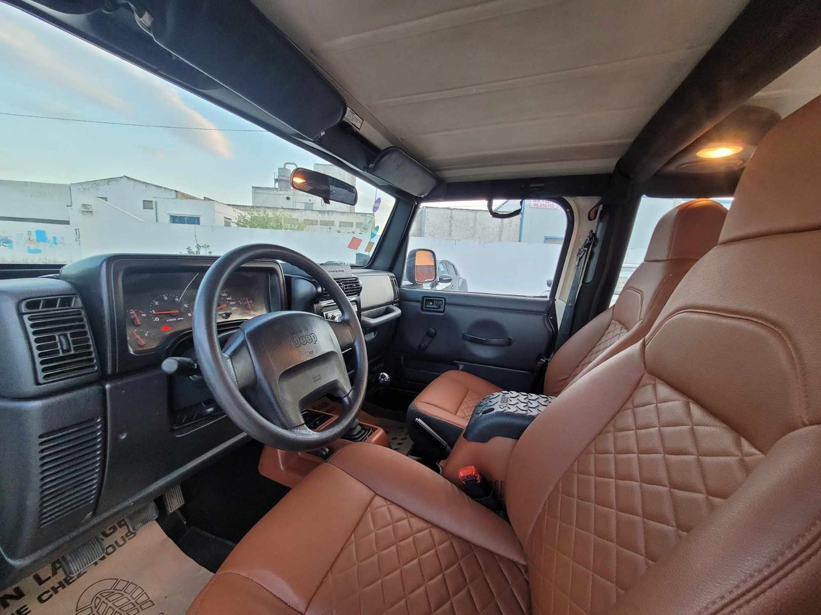 Jeep Wrangler Rubicon à Nabeul - Photo 9