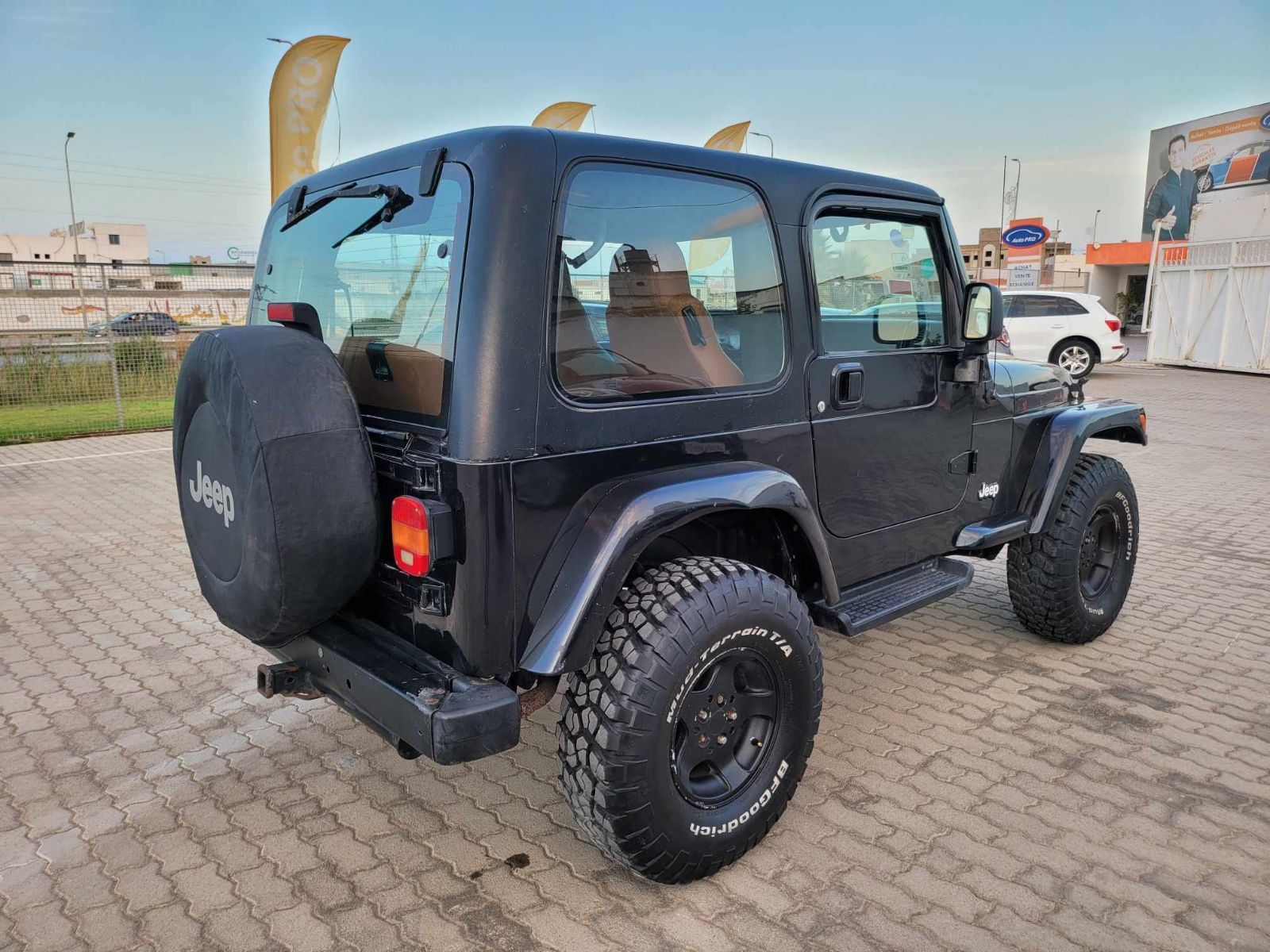 Jeep Wrangler Rubicon à Nabeul - Photo 13