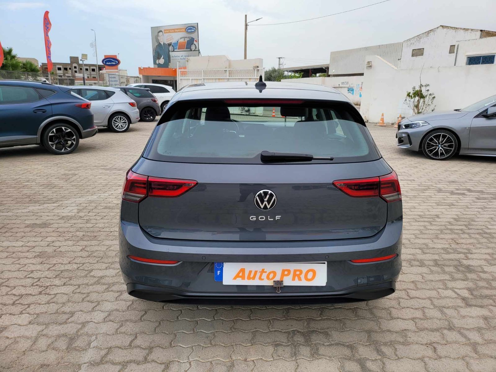 Volkswagen Golf 8 à Tunis - Photo 3