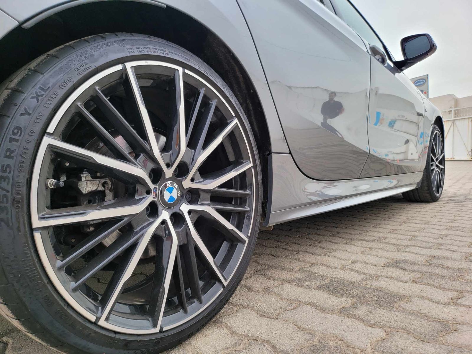 BMW Série 1 Business Line Plus à Tunis - Photo 3