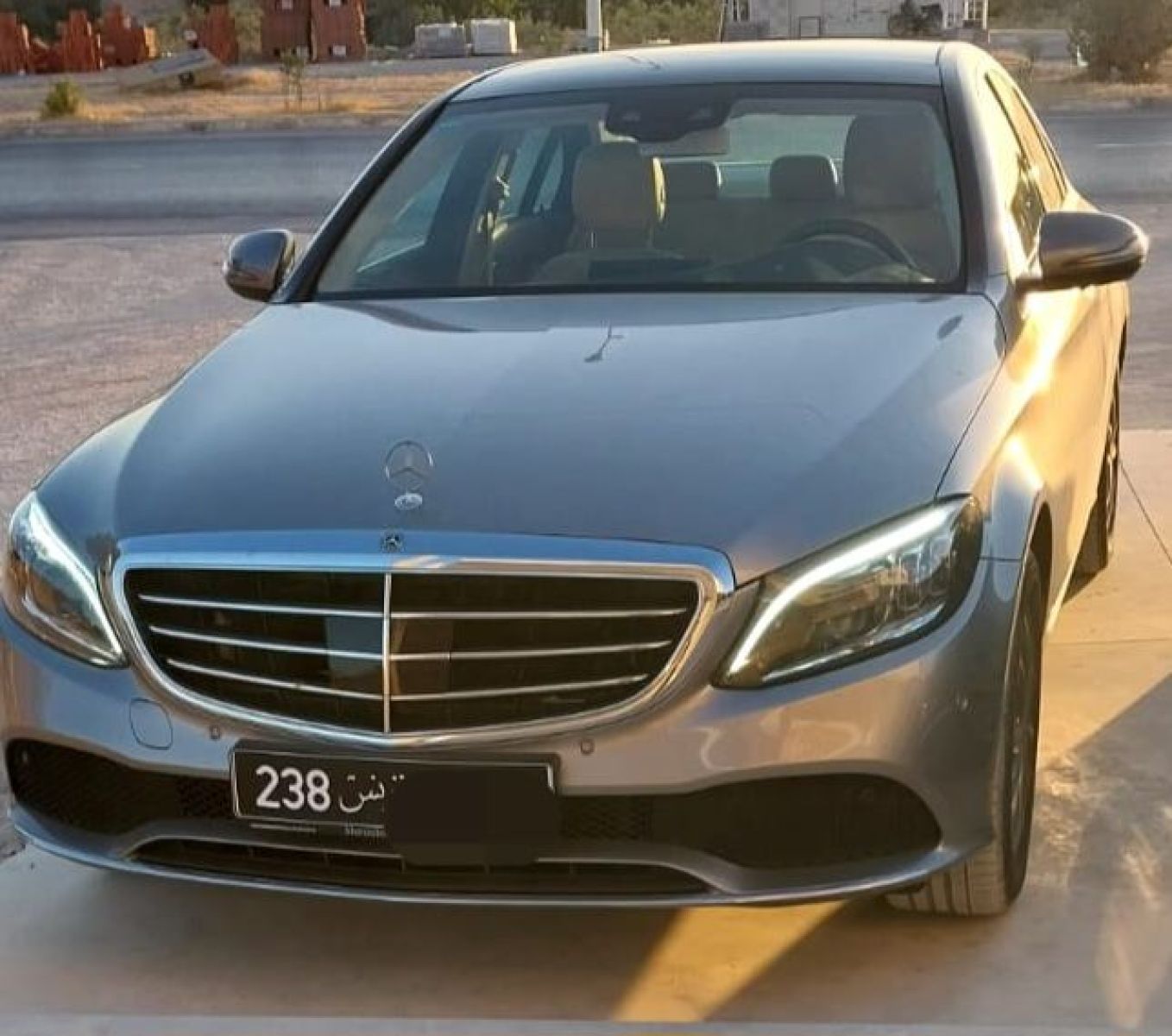 Mercedes-Benz Classe C à Ariana - Photo 2