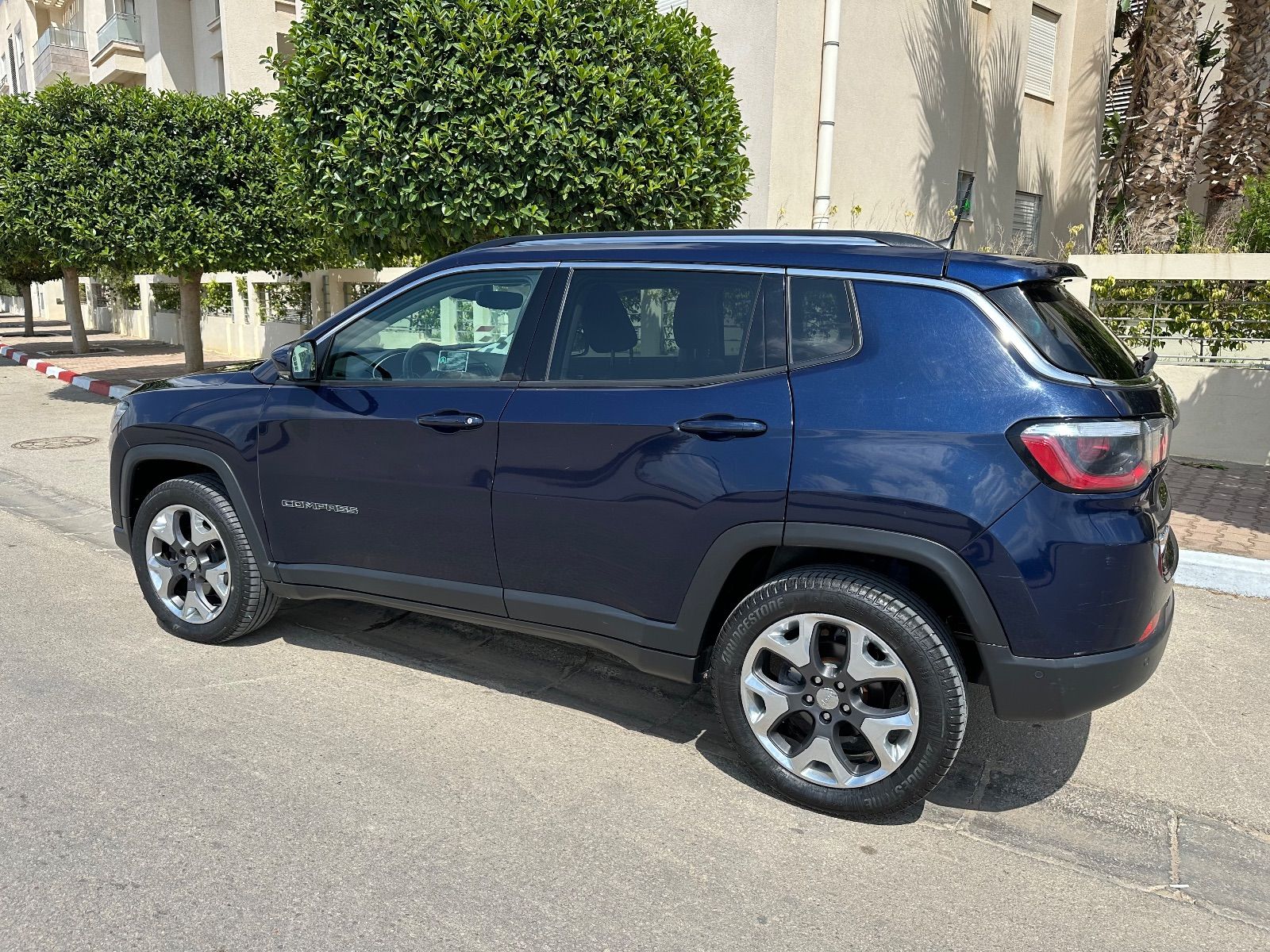 Jeep Compass à Tunis - Photo 5