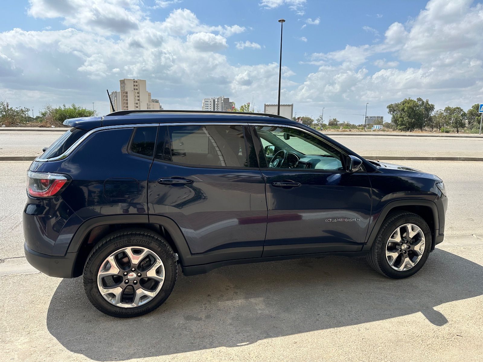 Jeep Compass à Tunis - Photo 3