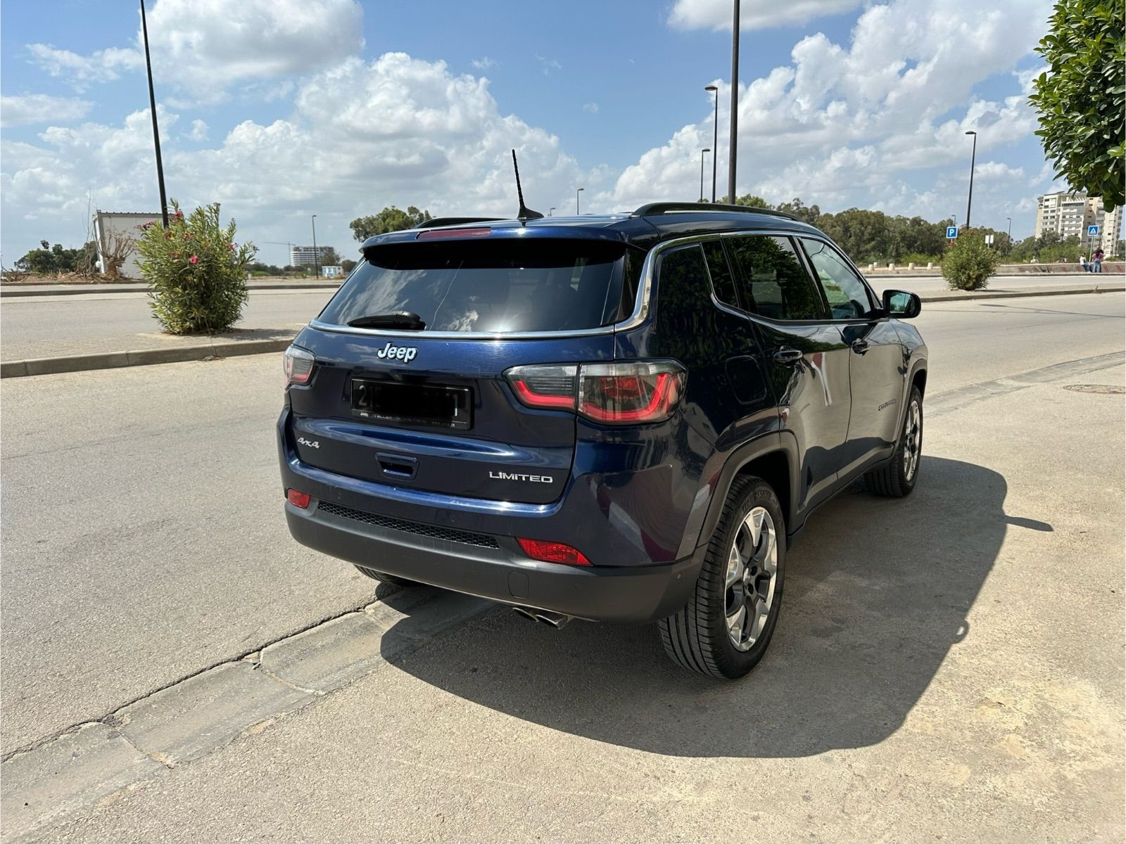 Jeep Compass à Tunis - Photo 4