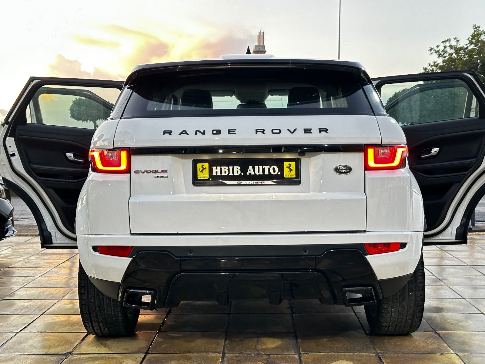 Land Rover Range Rover Evoque à Tunis - Photo 10