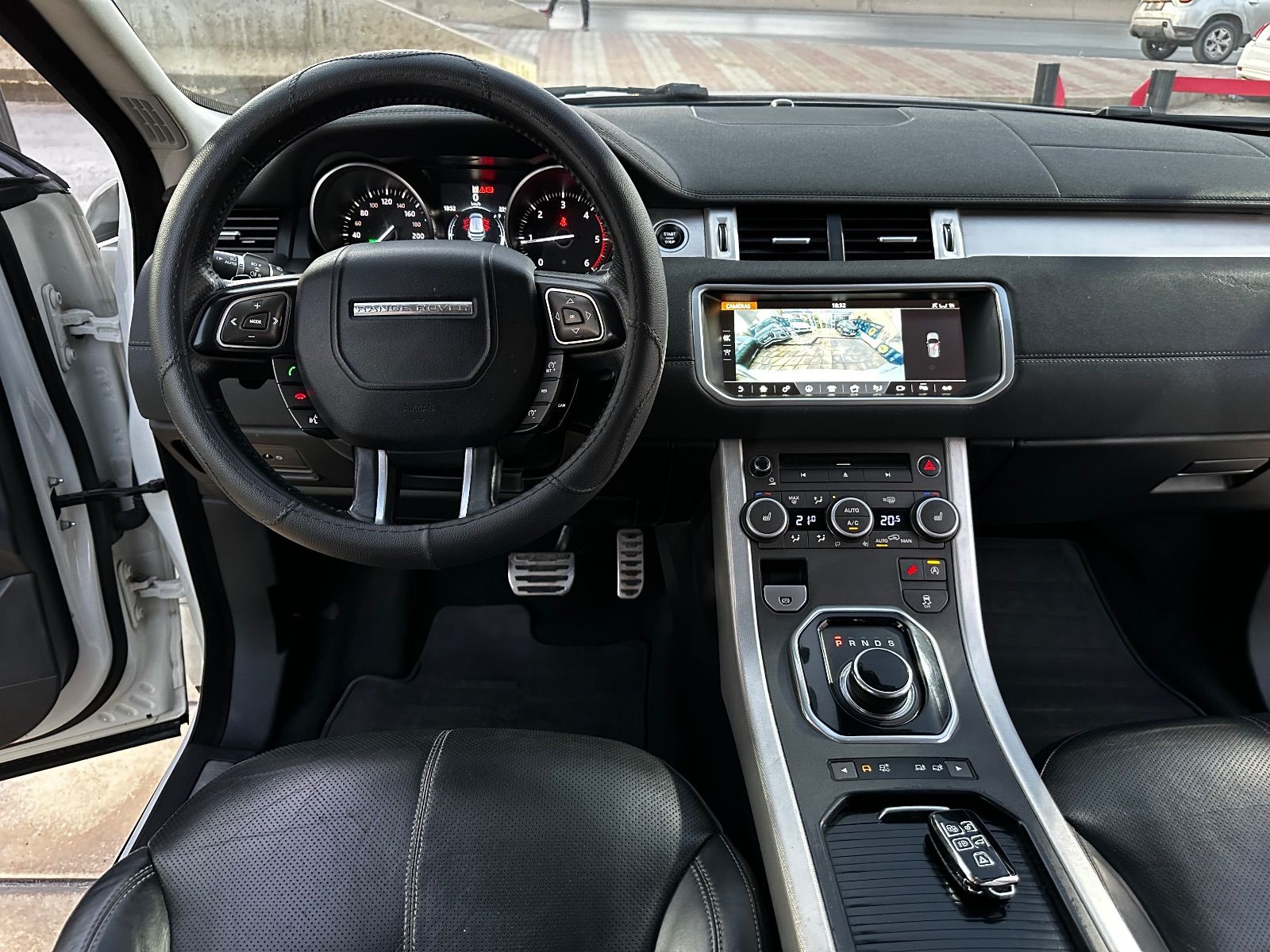 Land Rover Range Rover Evoque à Tunis - Photo 14