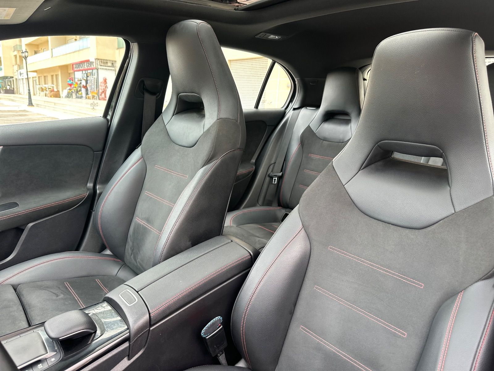 Mercedes-Benz Classe A A 180 D à Ariana - Photo 10