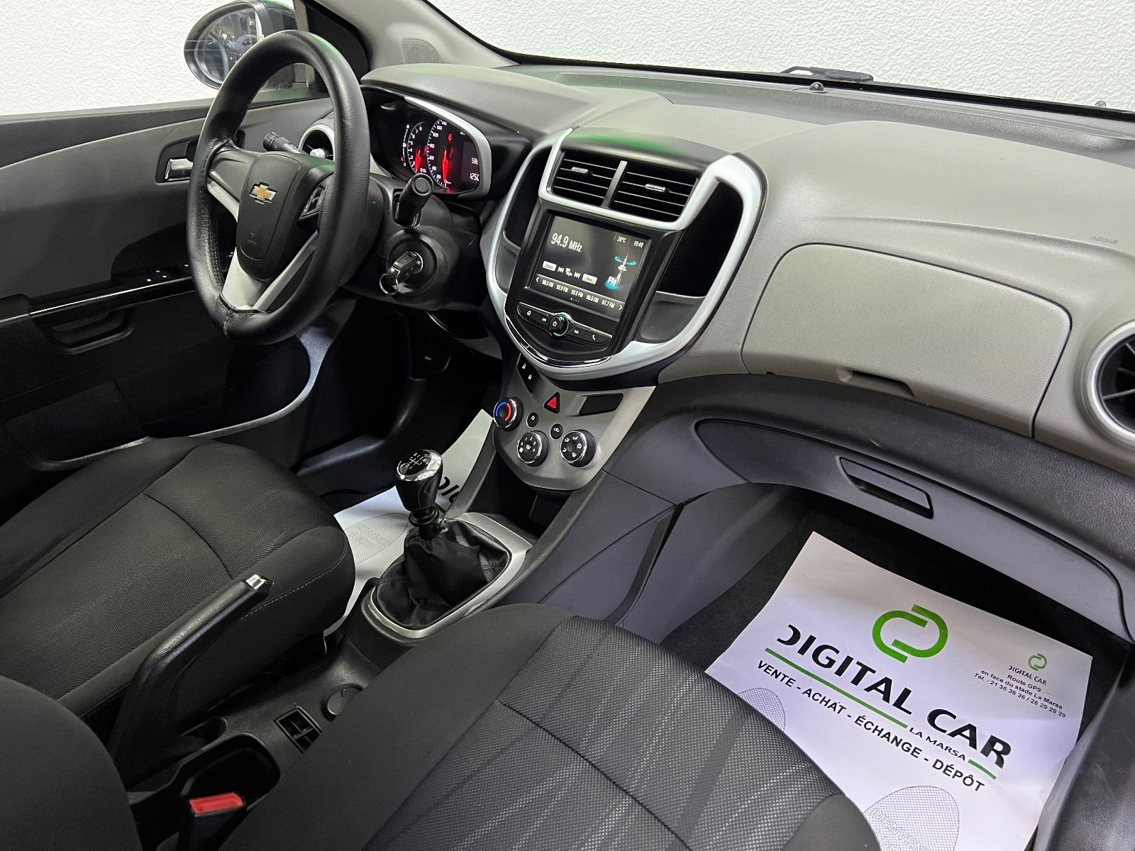 Chevrolet Sonic LS à Ben Arous - Photo 17