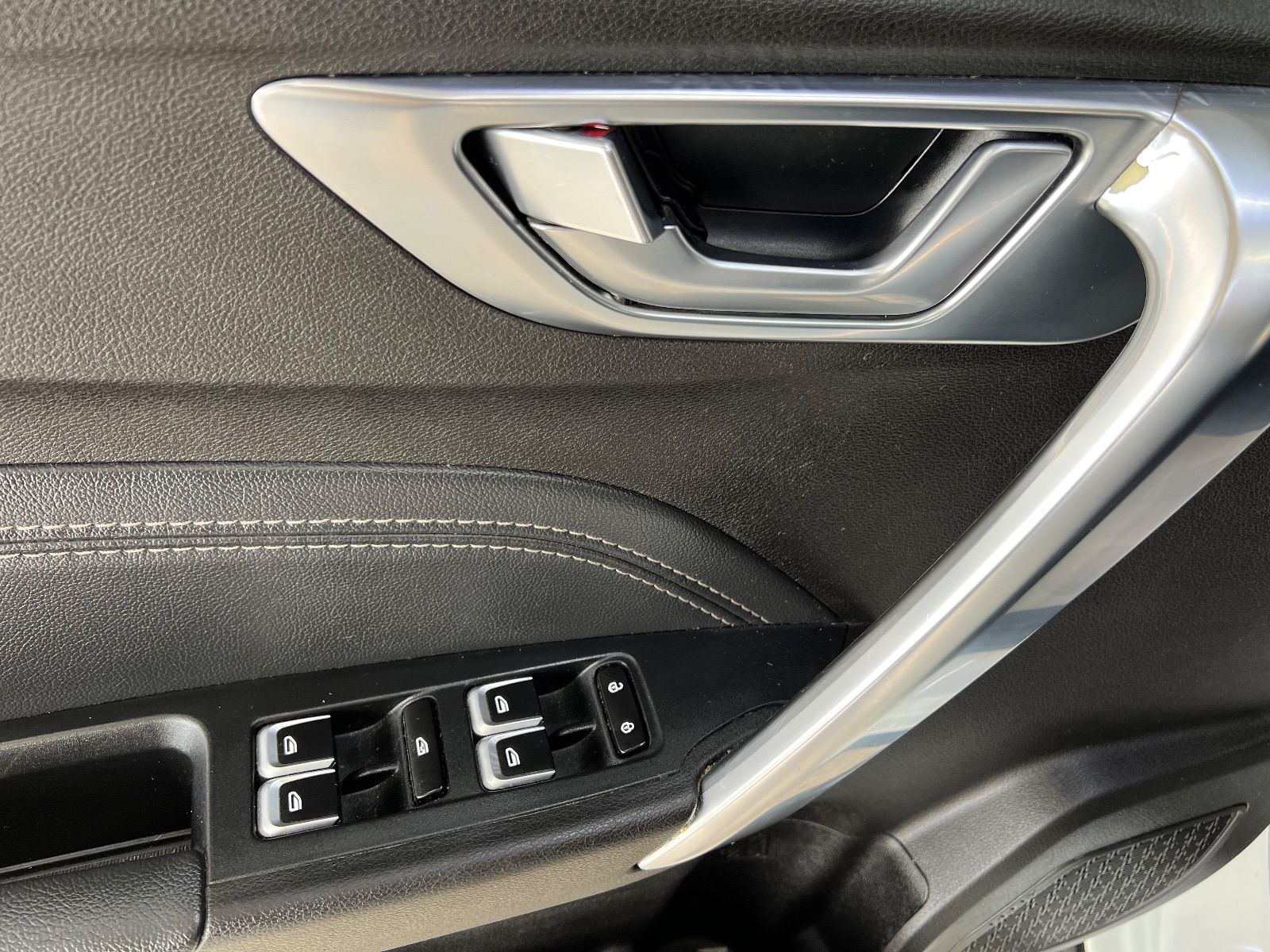 Geely GX3 à Tunis - Photo 25