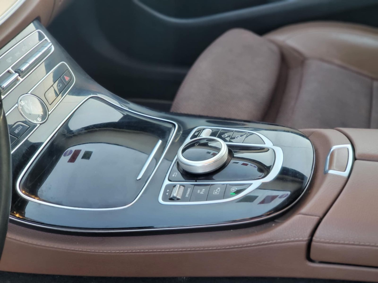 Mercedes-Benz Classe E à Ben Arous - Photo 9