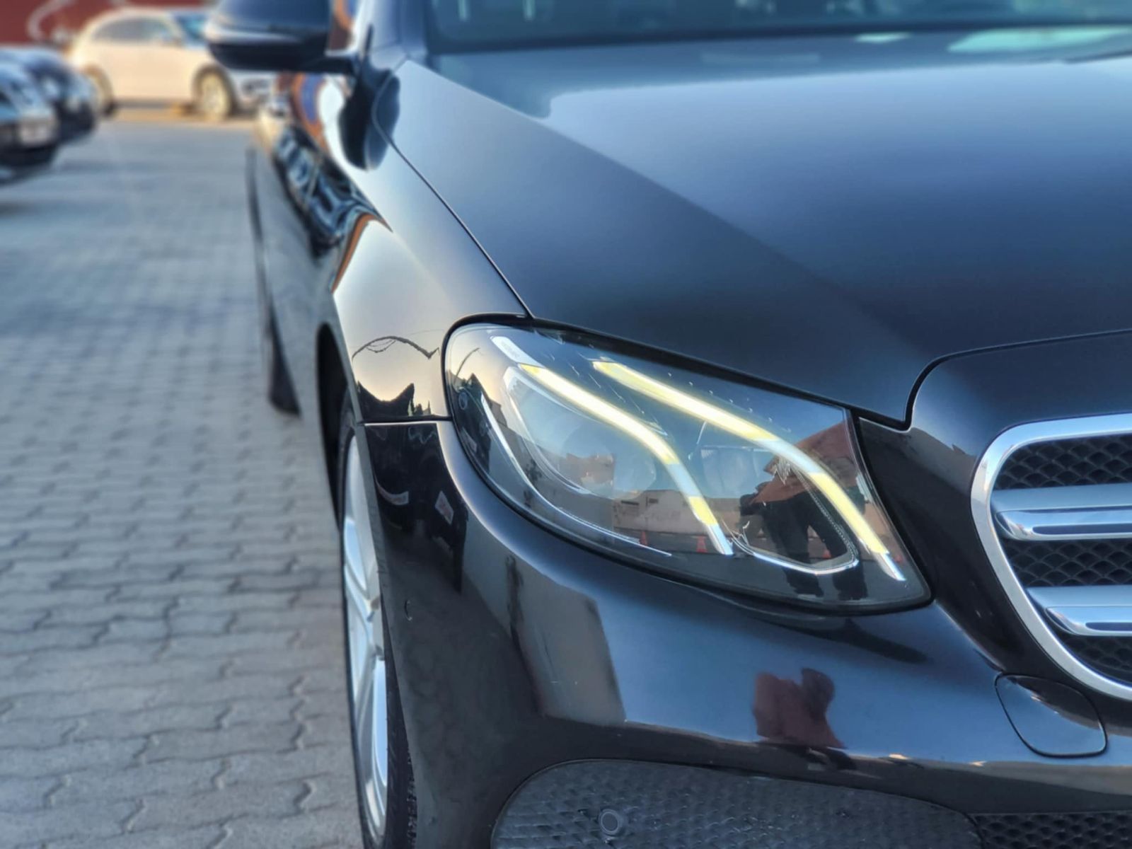 Mercedes-Benz Classe E à Ben Arous - Photo 15