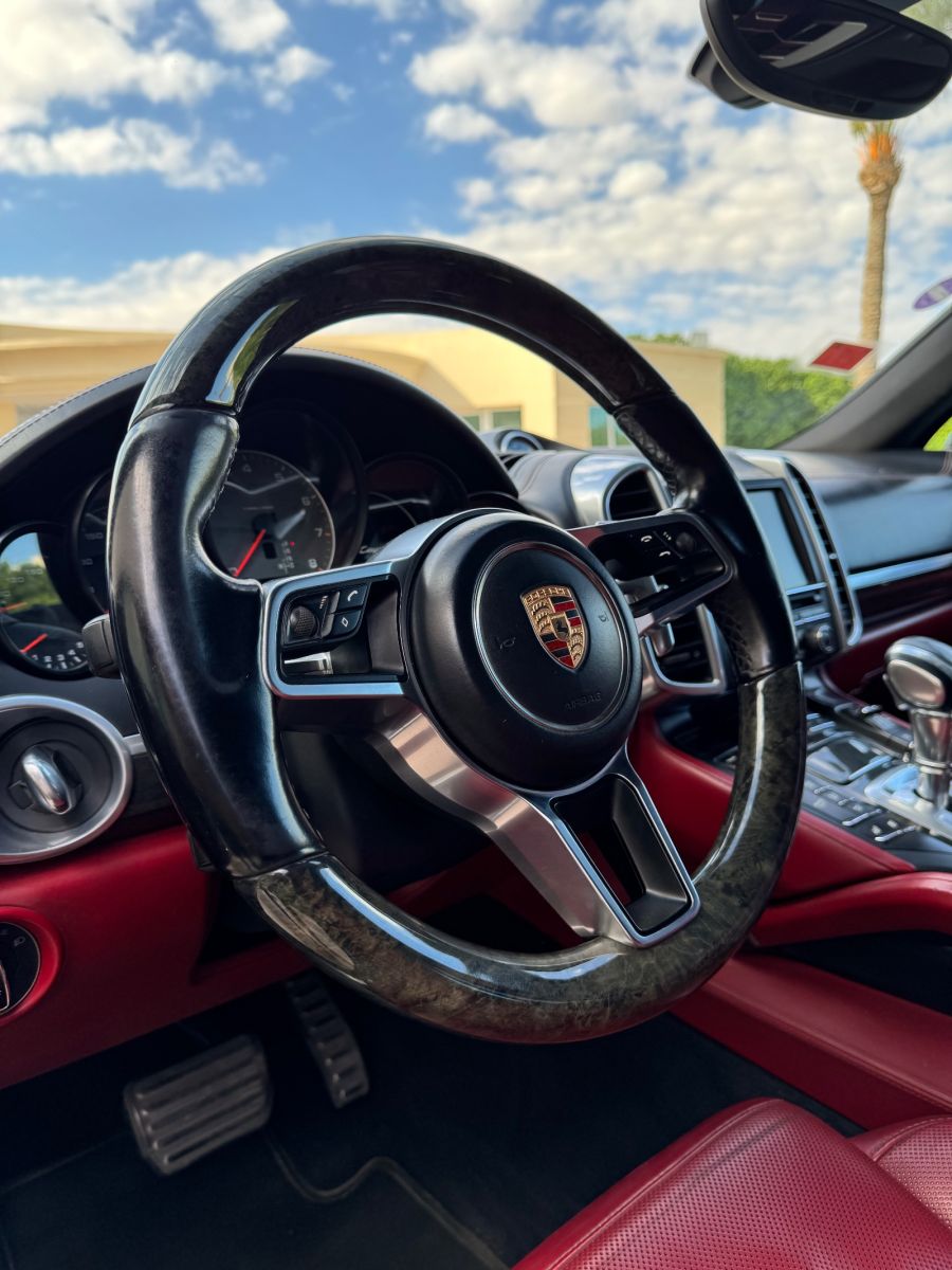 Porsche Cayenne A vendre ou échange à Tunis - Photo 5