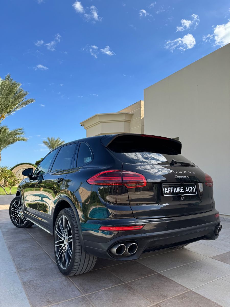 Porsche Cayenne A vendre ou échange à Tunis - Photo 4