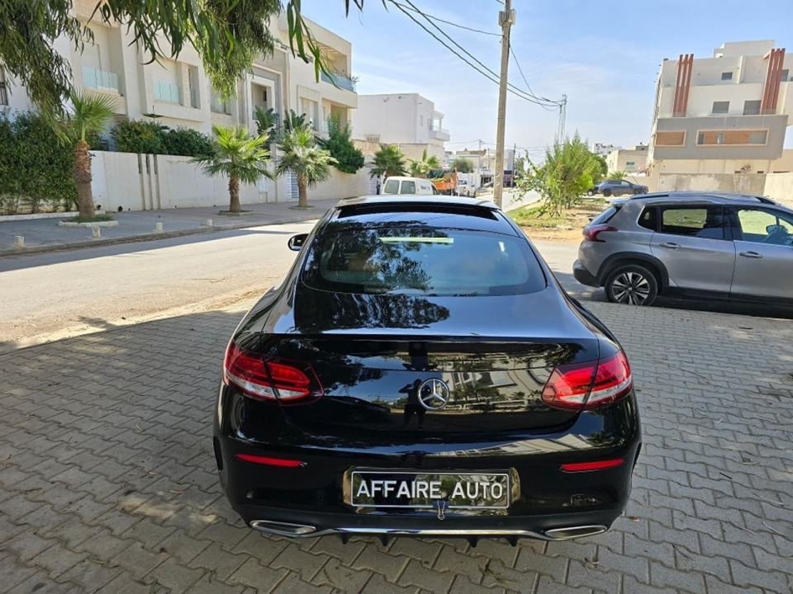 Mercedes-Benz Classe C coupé à sousse - Photo 11