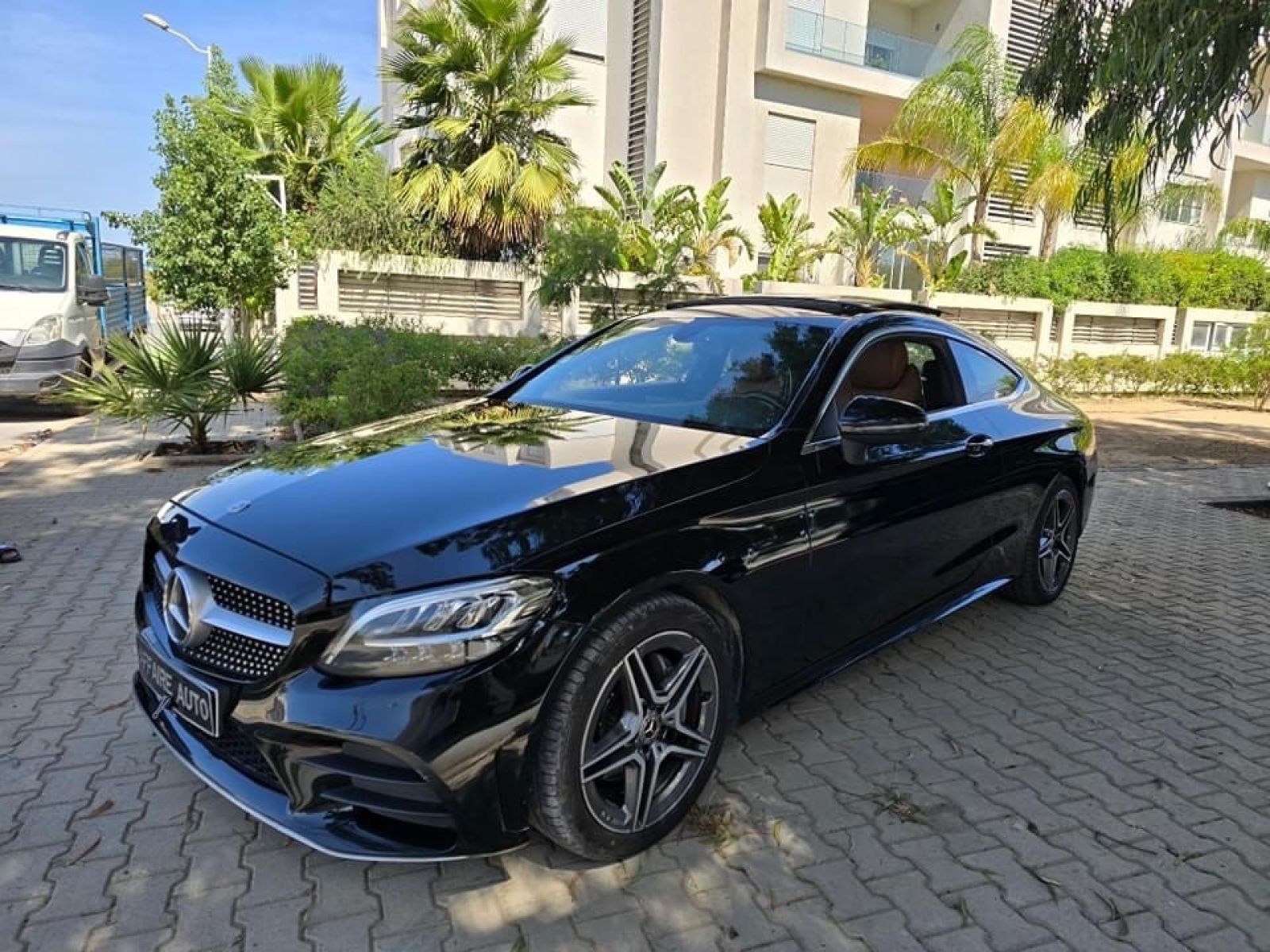 Mercedes-Benz Classe C coupé à sousse - Photo 2
