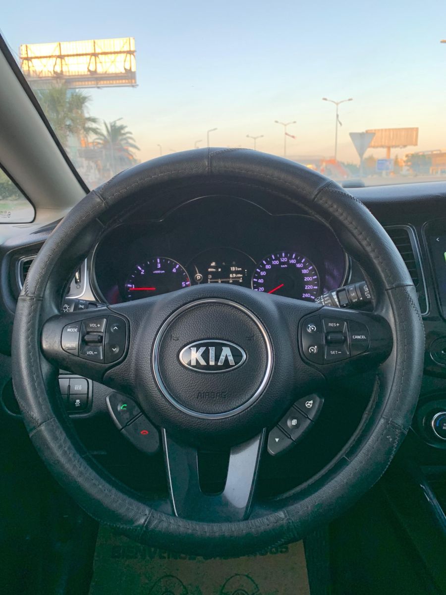 KIA Carens à Monastir - Photo 13