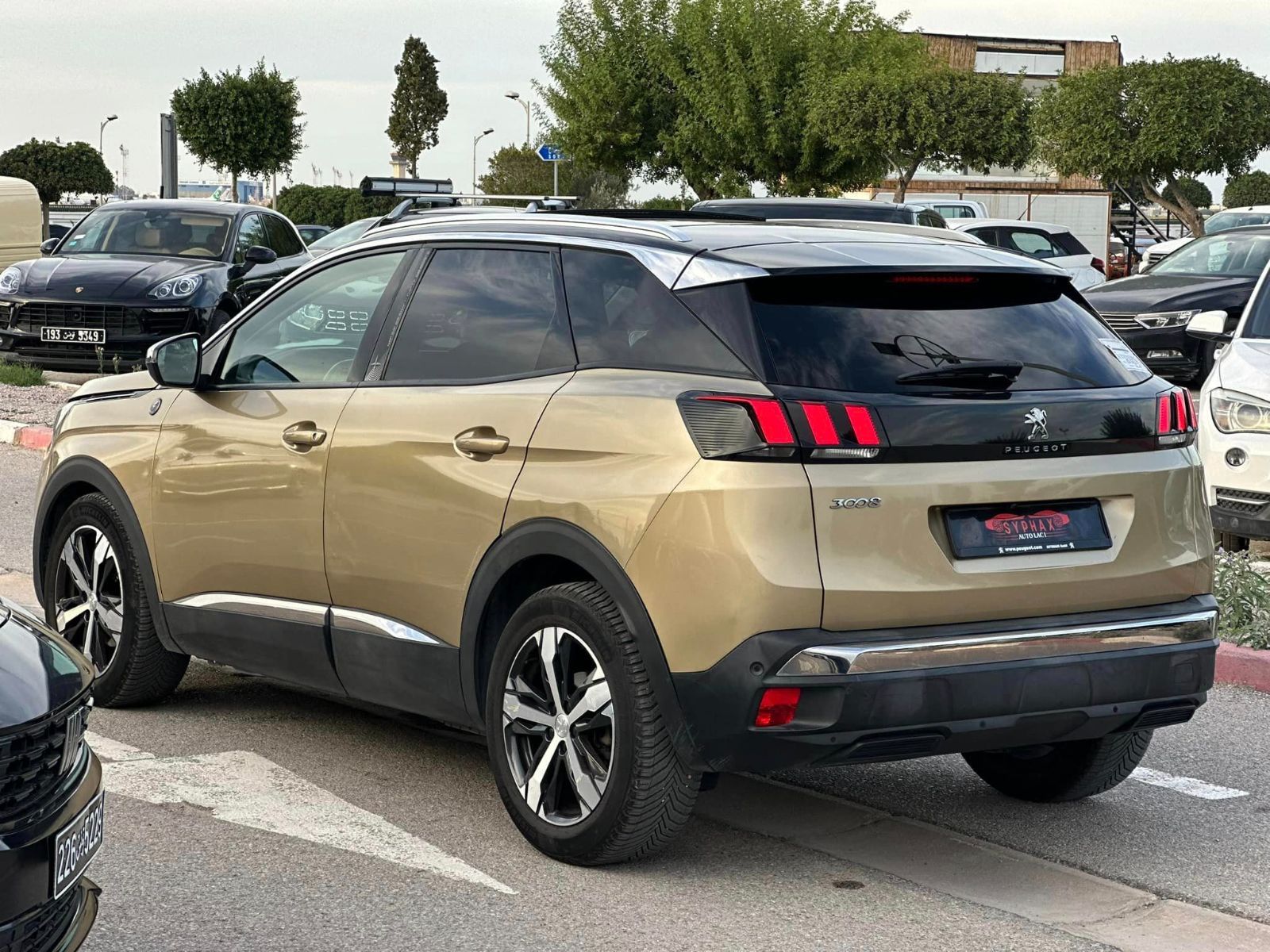 Peugeot 3008 GT-Line à Ariana - Photo 2