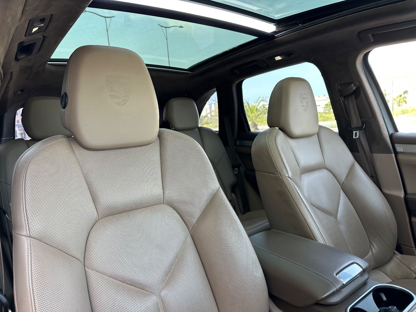 Porsche Cayenne à Tunis - Photo 10