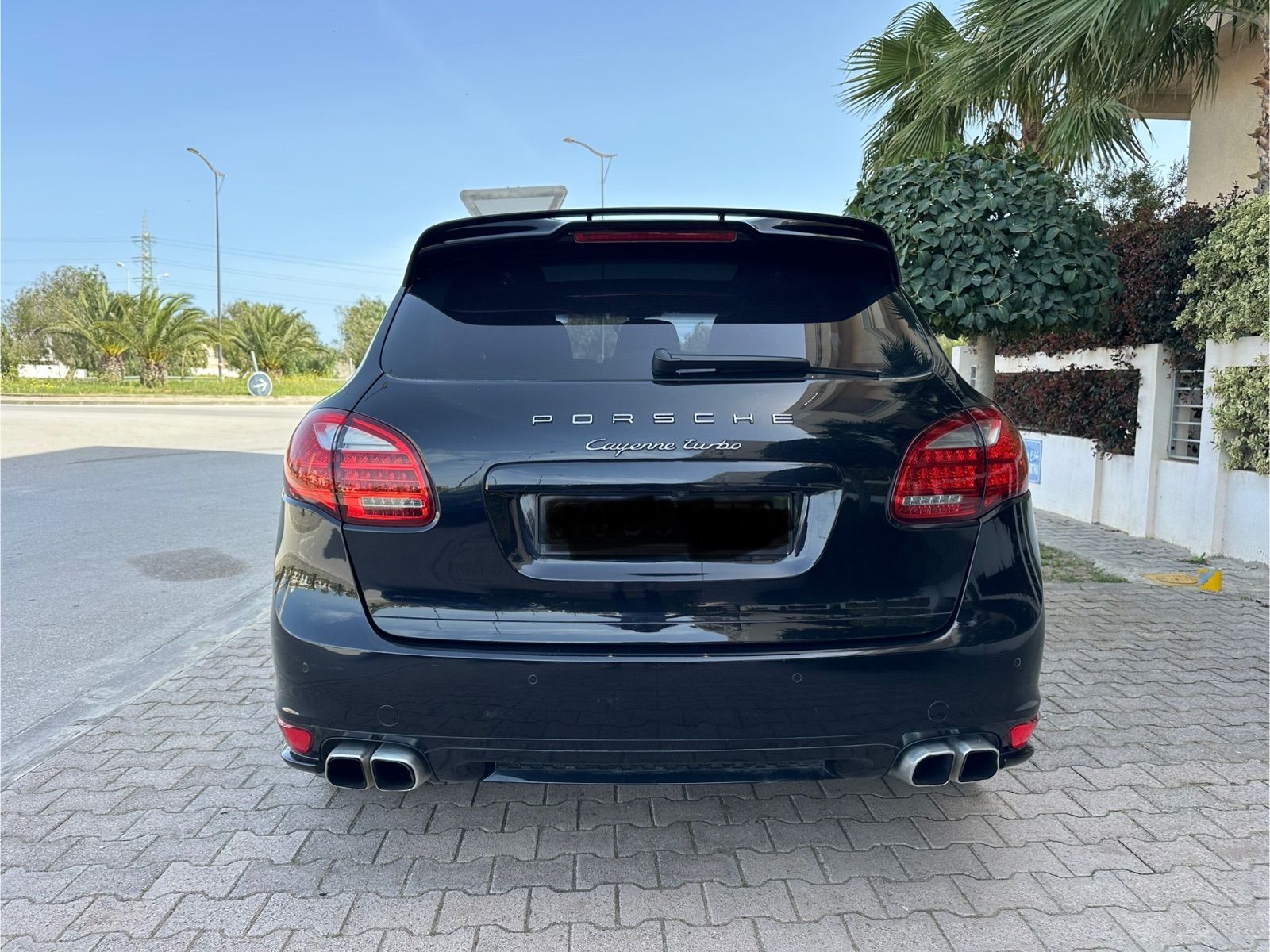 Porsche Cayenne à Tunis - Photo 2