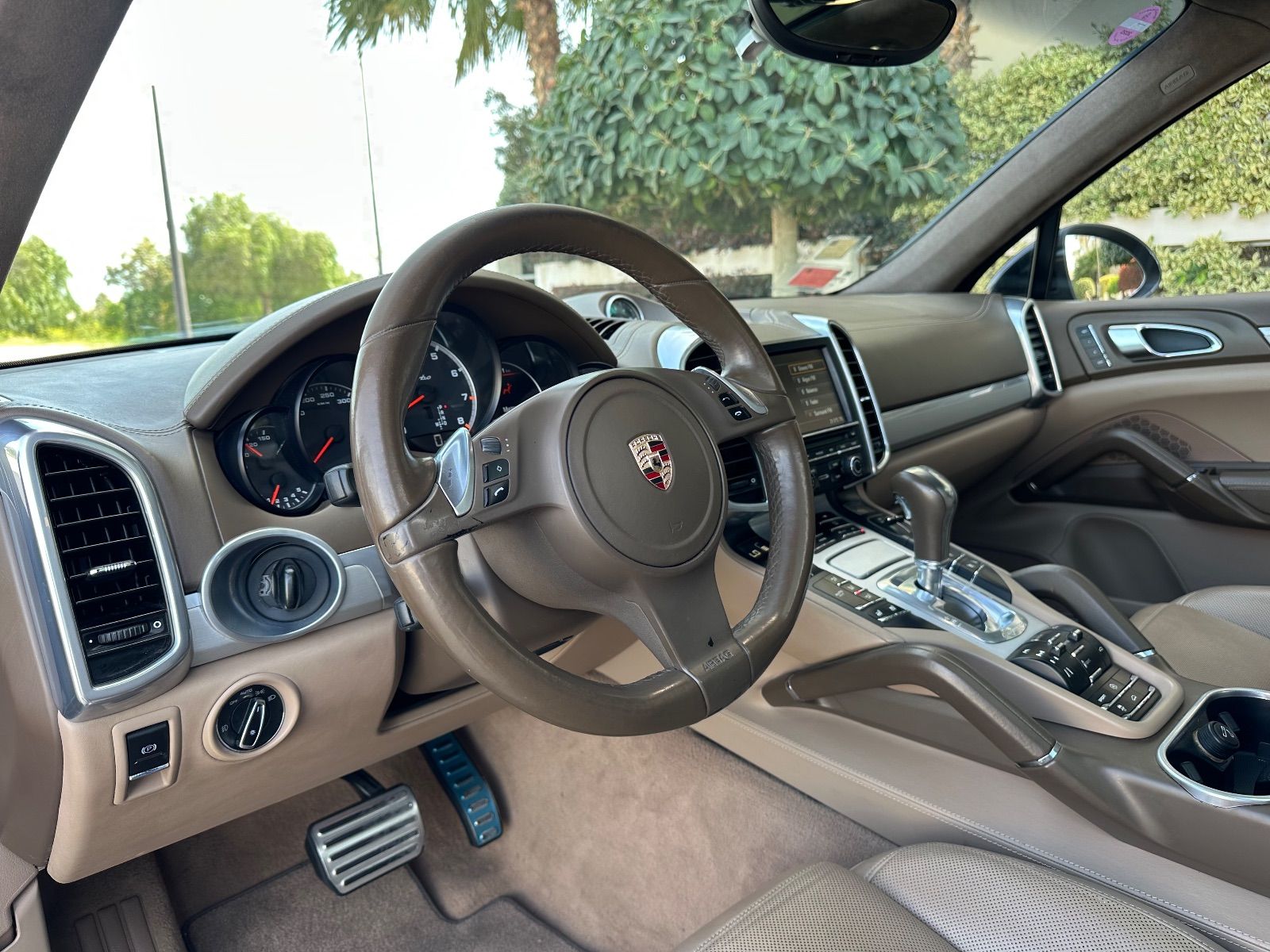 Porsche Cayenne à Tunis - Photo 11