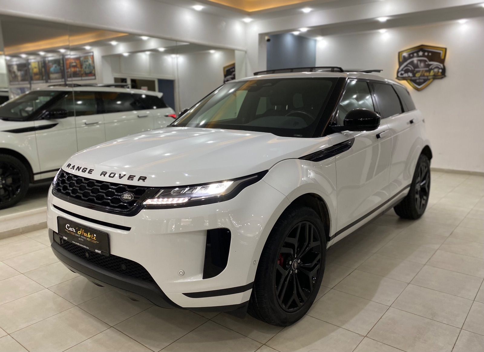 Land Rover Range Rover Evoque R-Dynamic S à Tunis - Photo 2
