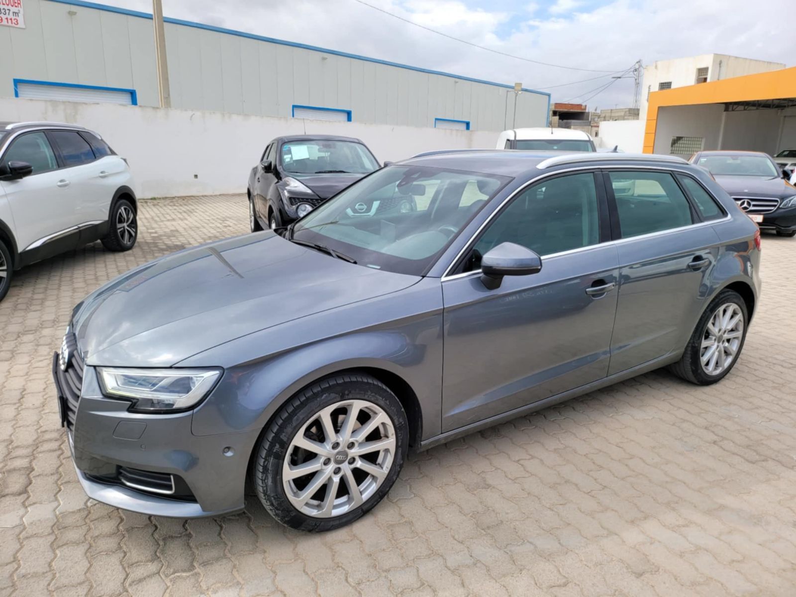 Audi A3 Sportback à Tunis - Photo 2