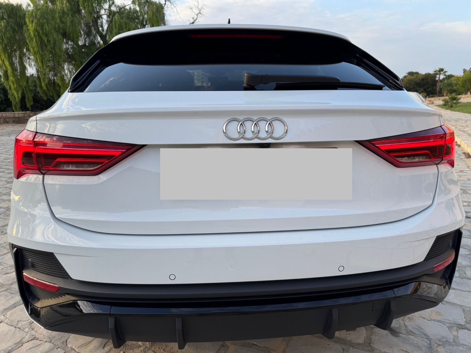 Audi Q3 Sportback hybrid à Tunis - Photo 3